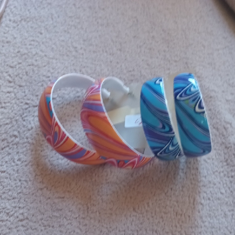 Colorful Swirl Bangle Bracelets